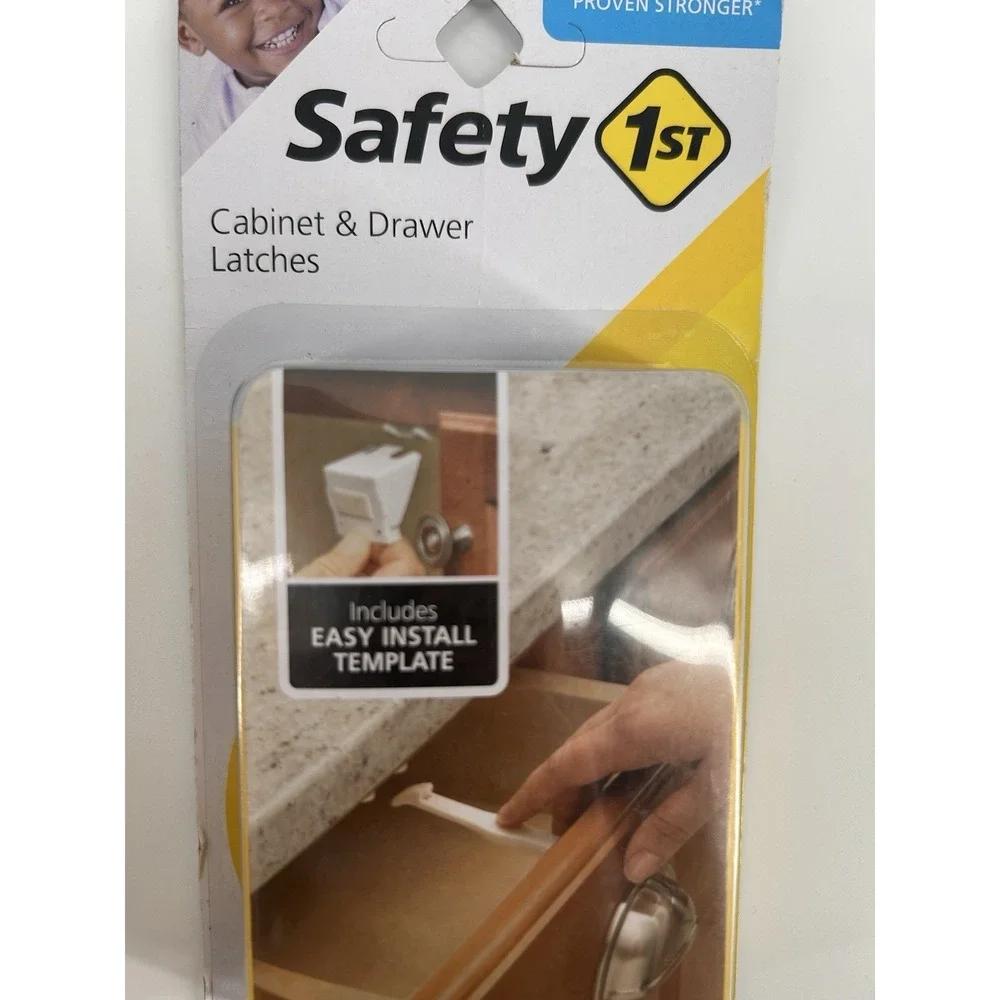 Safety‎ 1st Baby proofing Lot Plug Protector 36 Pack + Cabinet Drawer Latches 7